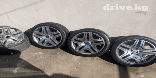 Колеса в сборе 245 / 45 / R 19, Лето, Б/у, Комплект, Легковые, Литые, отверстий - 5