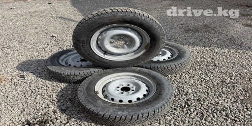 Колеса в сборе 175 / 70 / R 13, Зима, Новый, Комплект, Легковые, Железные, отверстий - 4