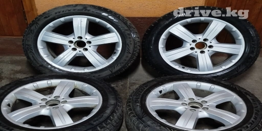 Колеса в сборе 245 / 50 / R 18, Зимняя шипованная, Б/у, Комплект, Литые, отверстий - 5