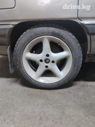 Колеса в сборе 205 / 55 / R 16, Зима, Б/у, Комплект, Литые, отверстий - 4