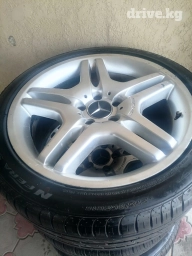Колеса в сборе 275 / 35 / R 18, Лето, Б/у, Комплект, Легковые, Литые, отверстий - 5