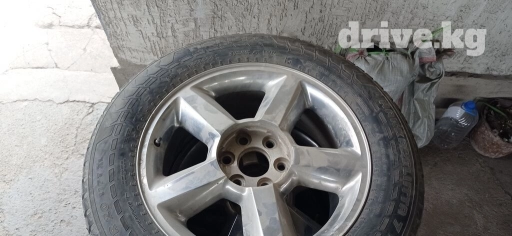 Колеса в сборе 275 / 55 / R 20, Зимняя шипованная, Б/у, Комплект, Внедорожные (АТ/МТ), Литые, отверстий - 4