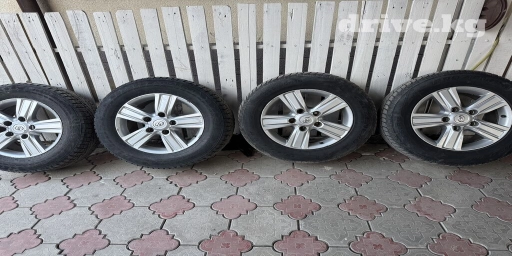 Колеса в сборе 265 / 60 / R 18, Всесезонная, Б/у, Комплект, Внедорожные (АТ/МТ), Литые, отверстий - 5