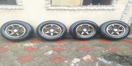 Колеса в сборе 265 / 65 / R 17, Зима, Б/у, Комплект, Внедорожные (АТ/МТ), отверстий - 6