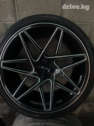 Колеса в сборе R 22, Всесезонная, Б/у, Комплект, Внедорожные (АТ/МТ)