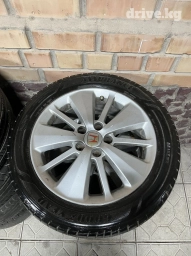 Колеса в сборе 215 / 55 / R 17, Лето, Б/у, Комплект, Легковые, отверстий - 5