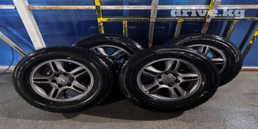 Колеса в сборе 265 / 65 / R 17, Зима, Б/у, Комплект, Внедорожные (АТ/МТ), Литые, отверстий - 6