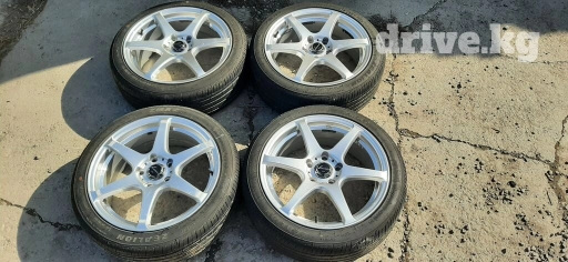 Колеса в сборе 205 / 45 / R 17, Лето, Б/у, Комплект, Легковые, Литые, отверстий - 5