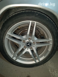 Колеса в сборе 215 / R 17, Всесезонная, Комплект, Легковые, Литые, отверстий - 5