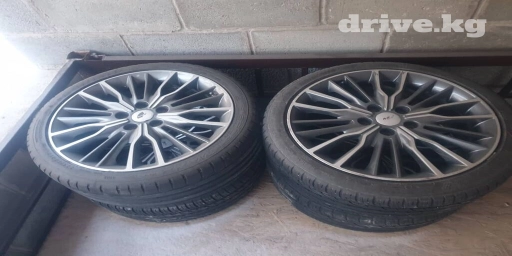 Колеса в сборе 225 / 40 / R 18, Лето, Б/у, Комплект, Легковые, Литые, отверстий - 5