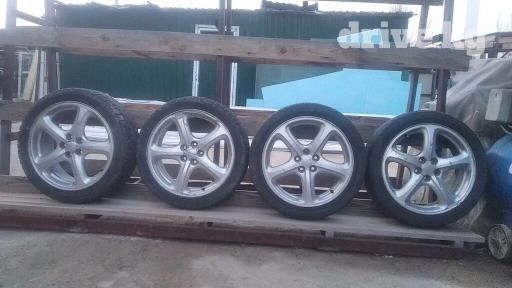 Колеса в сборе R 17, Лето, Б/у, Комплект, Литые, отверстий - 4