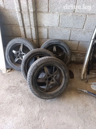 Колеса в сборе 215 / 45 / R 17, Зимняя шипованная, Б/у, Комплект, Легковые, Литые, отверстий - 5