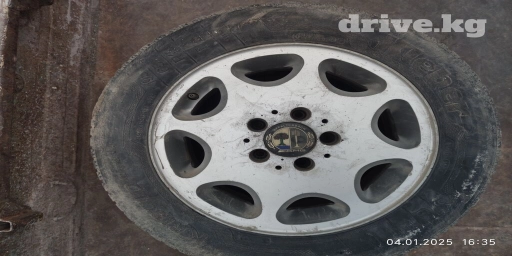 Колеса в сборе R 15, Зима, Б/у, Комплект, Легковые, Литые, отверстий - 5