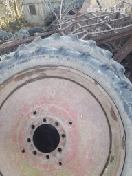 Колеса в сборе R >34, Б/у, С/х техника, Железные