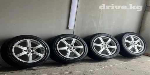 Колеса в сборе 215 / 55 / R 17, Зима, Б/у, Легковые, Литые, отверстий - 5