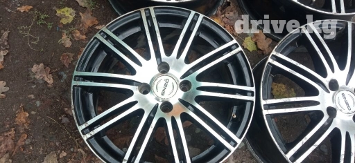 Колеса в сборе R 16, Б/у, Комплект, Литые, отверстий - 4