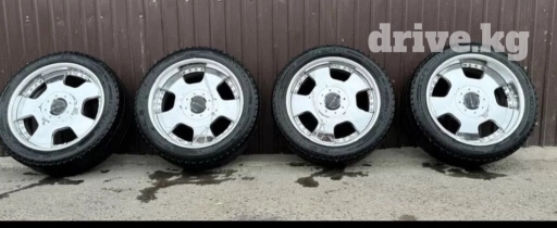 Колеса в сборе 235 / 45 / R 18, Зима, Б/у, Комплект, Легковые, отверстий - 5