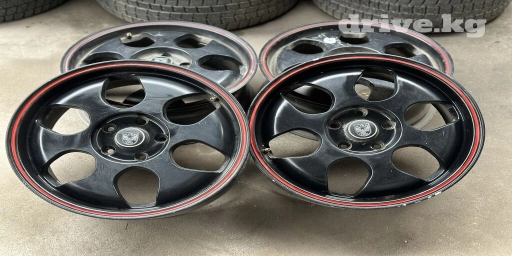 Литые Диски R 17 Комплект, отверстий - 5, Б/у