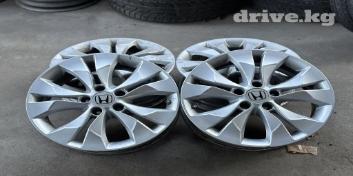 Литые Диски R 17 Комплект, отверстий - 5, Б/у