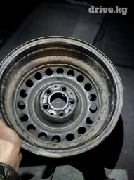 Железные Диски R 15 1 шт, отверстий - 5, Б/у
