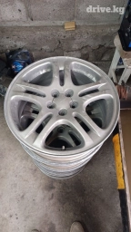 Литые Диски R 17 Subaru, Комплект, отверстий - 5, Б/у