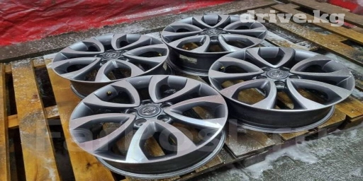 Литые Диски R 17 Комплект, отверстий - 5, Б/у