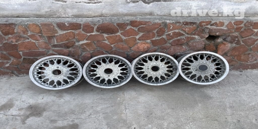 Литые Диски R 15 Brabus, Комплект, отверстий - 5, Б/у