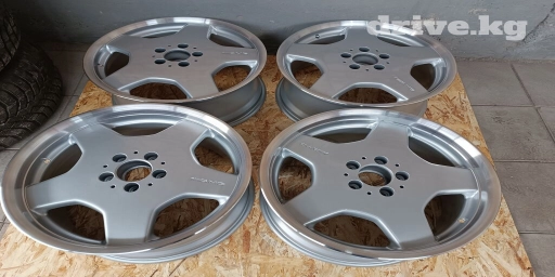 Литые Диски R 18 AMG, Комплект, отверстий - 5, Б/у
