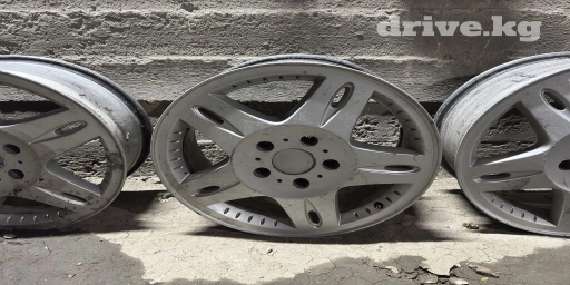 Литые Диски R 18 AMG, Комплект, отверстий - 5, Б/у