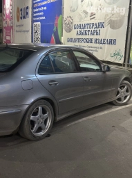 Литые Диски R 17 AMG, Комплект, отверстий - 5, Б/у
