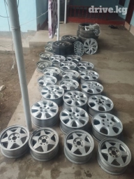 Литые Диски R 15 Комплект, отверстий - 5, Б/у