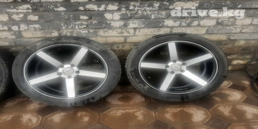 Литые Диски R 18 Vossen, Комплект, отверстий - 5, Б/у