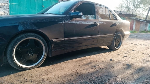 Литые Диски R 18 AMG, Комплект, отверстий - 5, Б/у