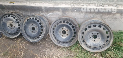 Железные Диски R 15 Audi, Комплект, отверстий - 5, Б/у