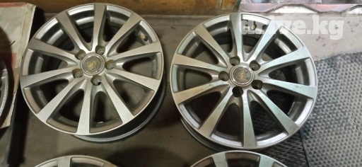 Литые Диски R 15 Комплект, отверстий - 5, Б/у
