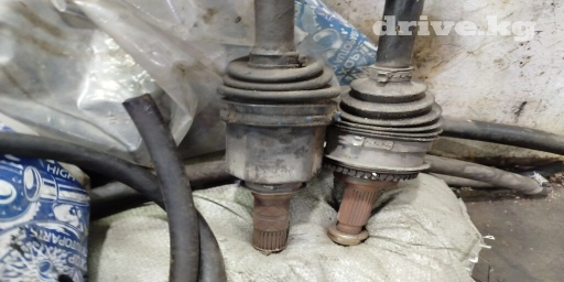 Граната С приводом Subaru Б/у, Оригинал