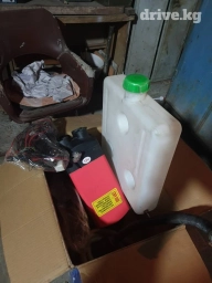 Прдаю автономную печку для авто в отличном состоянии цена 8000-сом