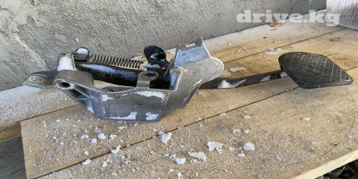 Педалный група акпп 210 320 абалы өтө жакшы баасы 3500