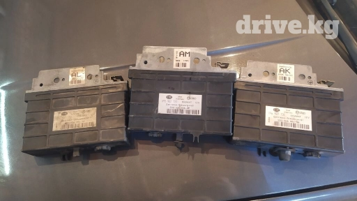 Продаю ЭБУ(компьютер) коробки автомат 
с щупом
гольф 3 
3000сом