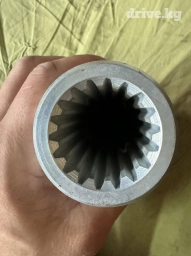 Втулка шлицевая Z71080 подходит к John Deere 18 шлицов Новая