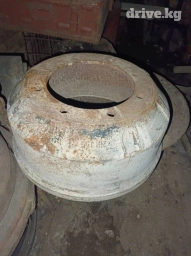 Продаю: - Тормозной барабан ступиц задних колес ЗИЛ, Новый - Кожух