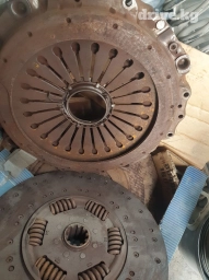 Продаю запчасти Даф 95XF