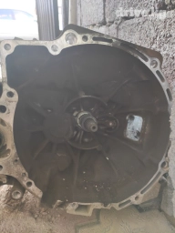 Коробка передач Механика Mazda 2000 г., Б/у, Оригинал