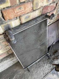 Радиатор от lexus rx 400 гибрид Рабочая! Состояние хорошая. Цена