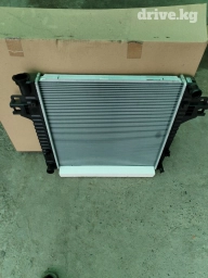 Новый радиатор на JEEP