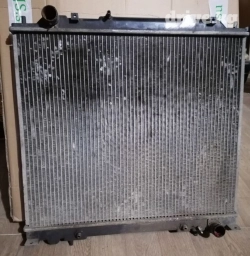 Радиатор охлаждения Митсубиси Делика 4м40. Целый, чистый. В хорошем