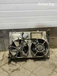 Радиатор тойота алифард комплект