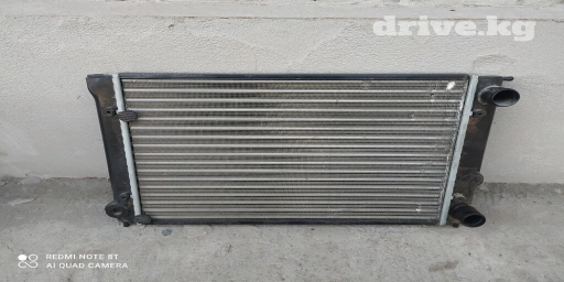 Продаю радиатор от Фольксваген гольф или пассат новый не использовал
