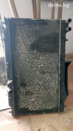 Продается радиатор Хонда-фит(длинный)БЕЗ КРЫШКИ!!!