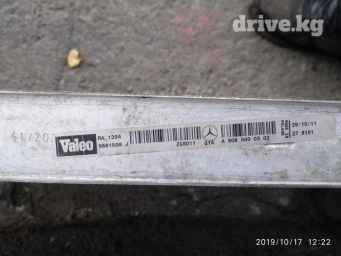 Продаю радиатор спринтер 906 Rex узкий. Оригинал в хорошем состояние